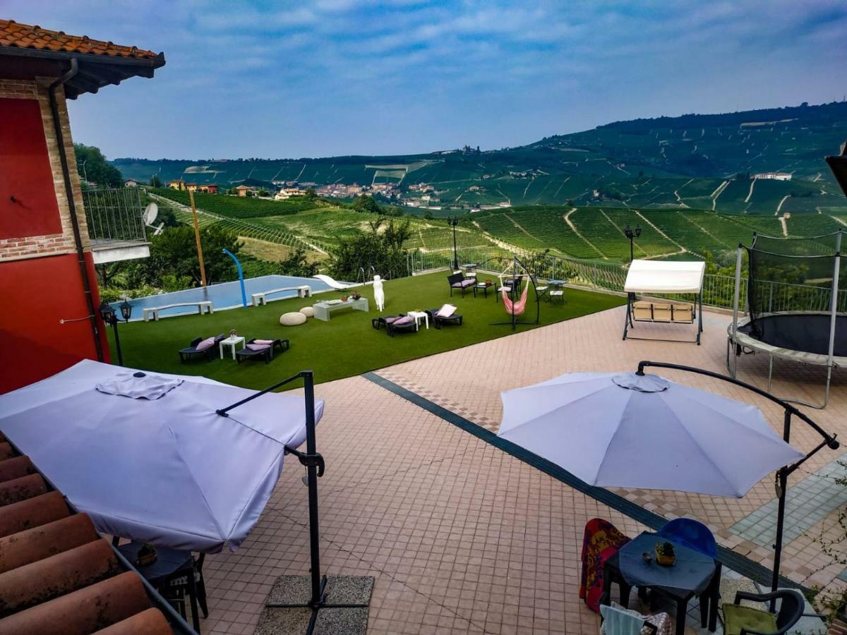 Cascina Roella Vendégház Monforte dʼAlba Kültér fotó